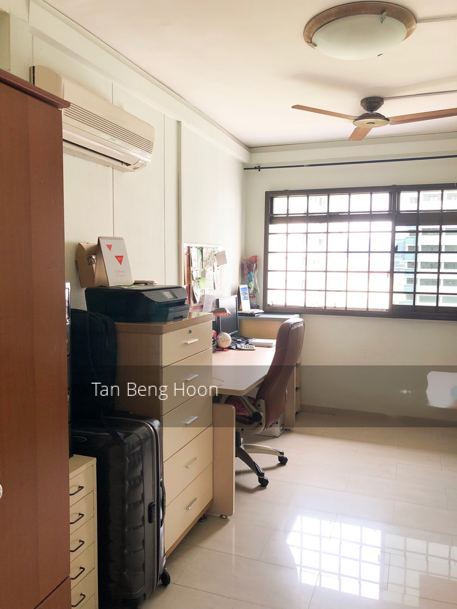 Blk 290C Bukit Batok East Avenue 3 (Bukit Batok), HDB Executive #208244701